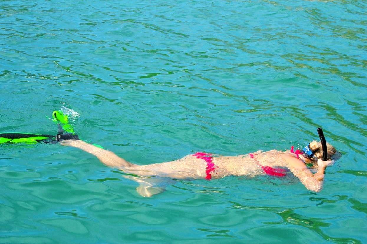 tropical-sunset-catamaran-11